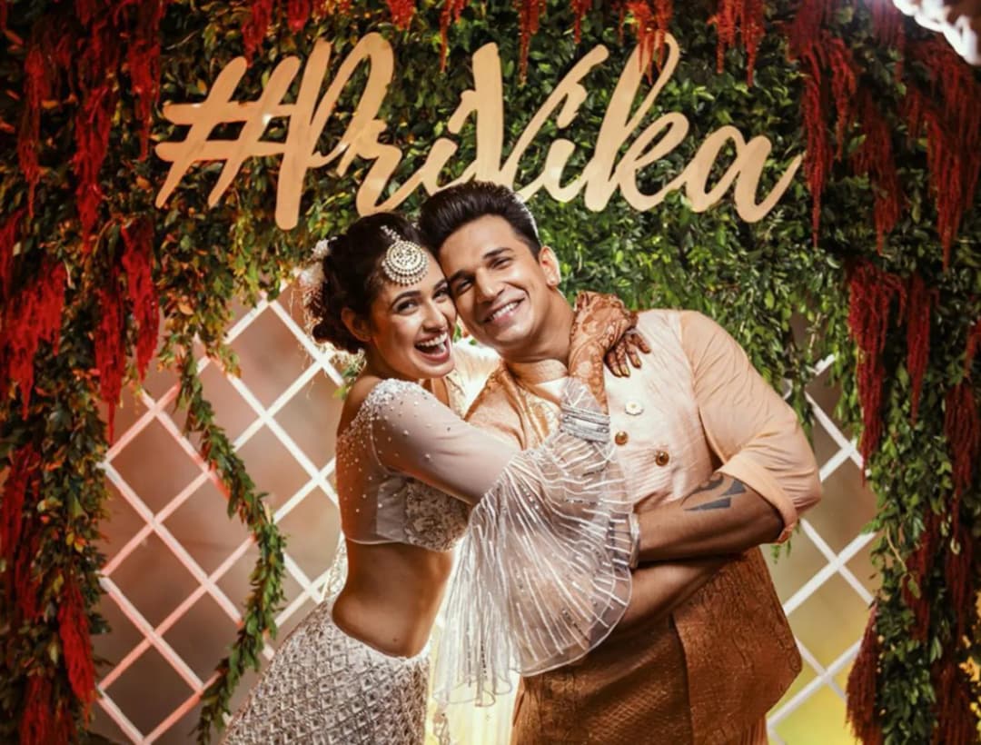 The Ultimate Guide to Wedding Hashtags for Indian Couples