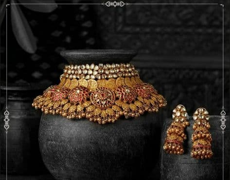 Heirloom Radiance: The Kundan and Coin Bridal Set