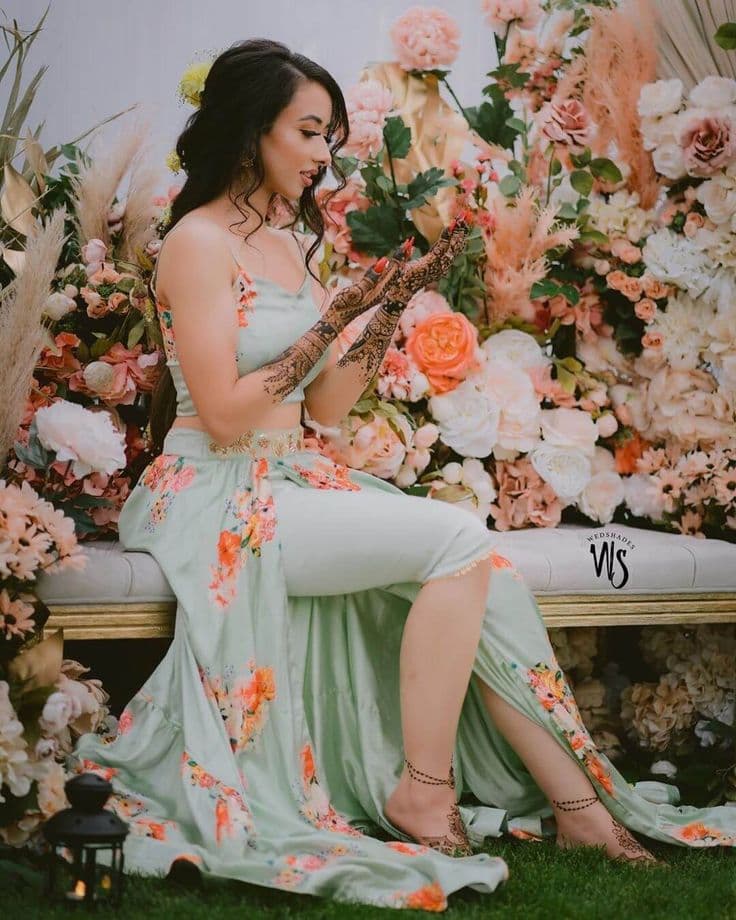 Mint Bloom Haldi Ensemble: A Whispered Promise
